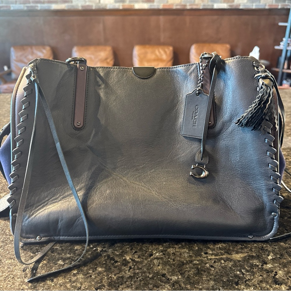 Coach Black Leather Shoulder Bag